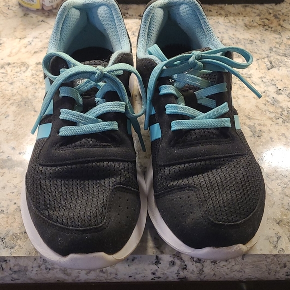 Teal & black adidas cloudfoam sneakers - Picture 4 of 11